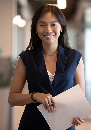 L3_businessloans_and_lines_section3_iStock-1180590221